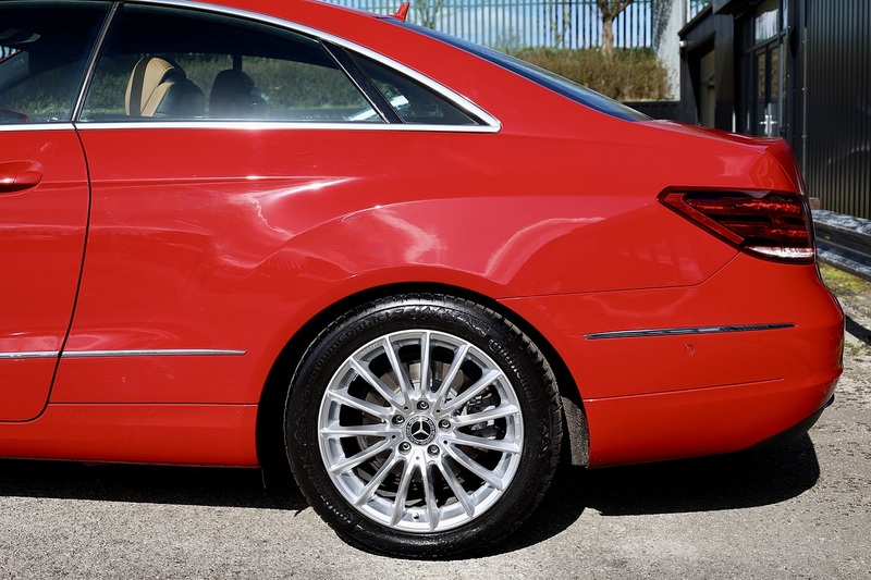 Mercedes-Benz E220 CDI SE Coupe Natural Leather + Distronic + 360 Cameras + Harmon Kardon + Huge / Rare Spec Image 5