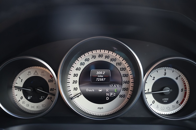 Mercedes-Benz E220 CDI SE Coupe Natural Leather + Distronic + 360 Cameras + Harmon Kardon + Huge / Rare Spec Image 22