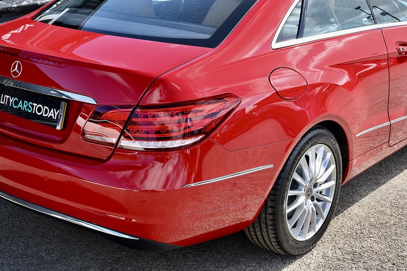 Mercedes-Benz E220 CDI SE Coupe Natural Leather + Distronic + 360 Cameras + Harmon Kardon + Huge / Rare Spec Image 26