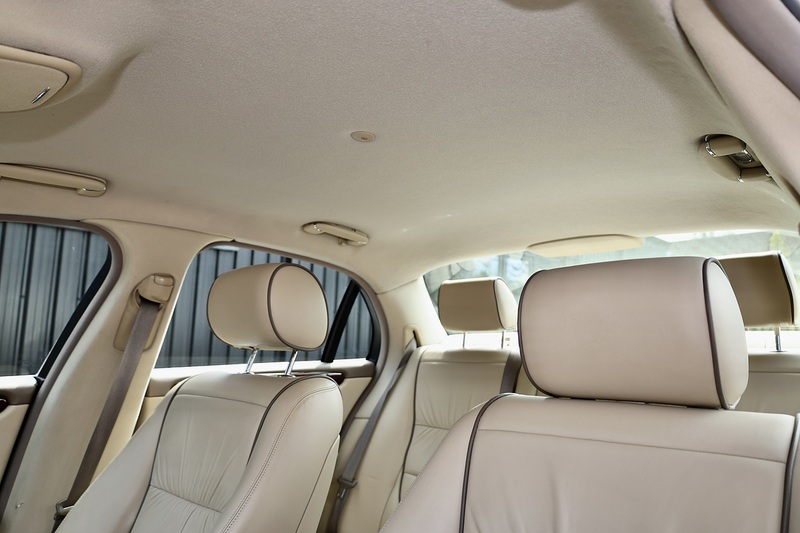 Jaguar XJ Sovereign Previously Supplied by Ourselves + 13 Services + Beautiful Condition Image 10