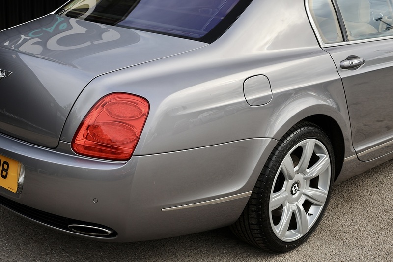 Bentley Continental Flying Spur 6.0 W12 + Sunroof + Previously Supplied by Ourselves Image 14