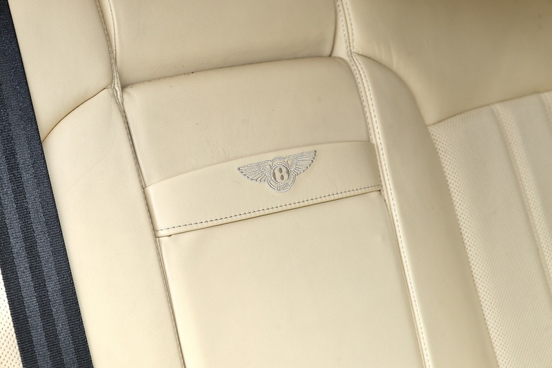 Bentley Continental Flying Spur 6.0 W12 + Sunroof + Previously Supplied by Ourselves Image 22
