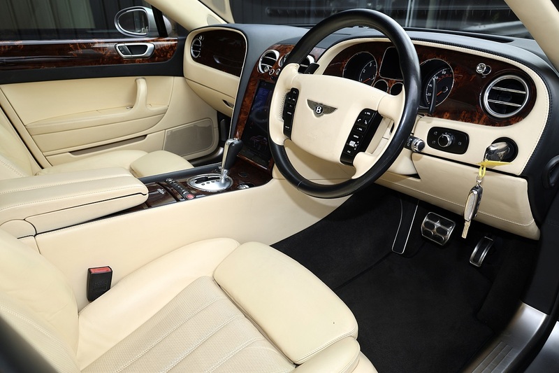 Bentley Continental Flying Spur 6.0 W12 + Sunroof + Previously Supplied by Ourselves Image 8