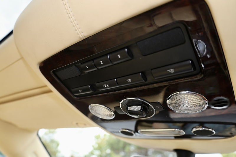 Bentley Continental Flying Spur 6.0 W12 + Sunroof + Previously Supplied by Ourselves Image 29