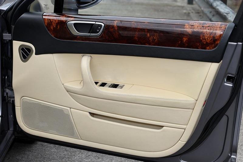 Bentley Continental Flying Spur 6.0 W12 + Sunroof + Previously Supplied by Ourselves Image 30