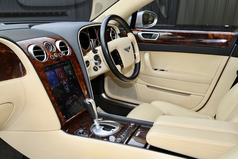 Bentley Continental Flying Spur 6.0 W12 + Sunroof + Previously Supplied by Ourselves Image 7