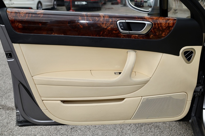 Bentley Continental Flying Spur 6.0 W12 + Sunroof + Previously Supplied by Ourselves Image 33