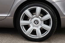Bentley Continental Flying Spur 6.0 W12 + Sunroof + Previously Supplied by Ourselves - Thumb 44