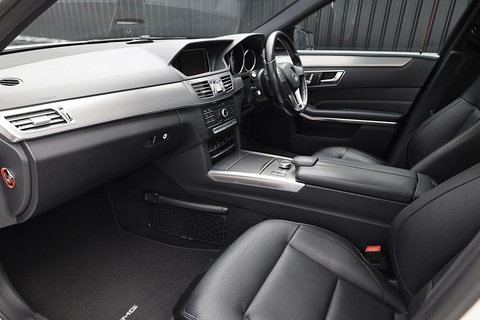 Panoramic Roof + Harmon Kardon + Memory Pack + Keyless
