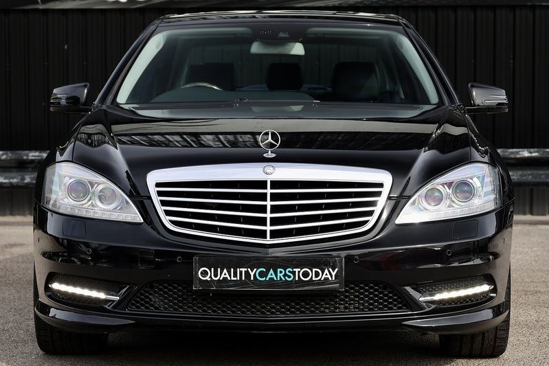 Mercedes-Benz S350 CDI AMG 2 Former Keepers + Full Mercedes Main Dealer + AMG Sports Pack Image 4