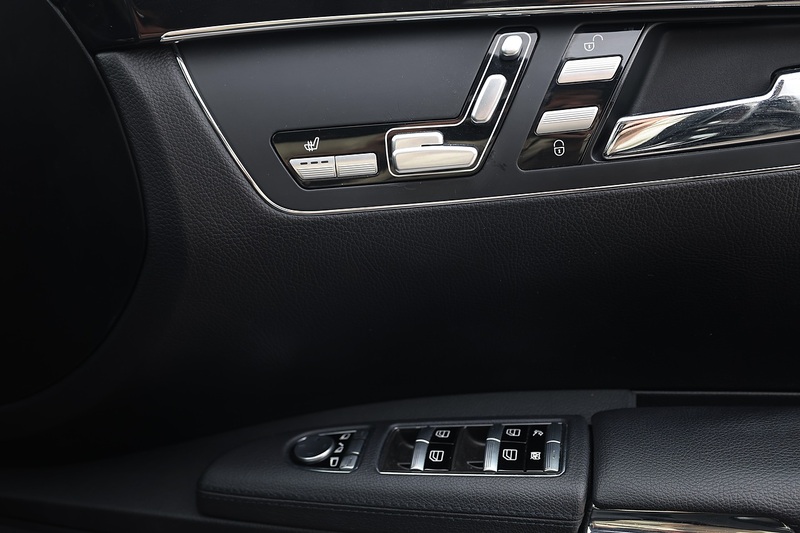 Mercedes-Benz S350 CDI AMG 2 Former Keepers + Full Mercedes Main Dealer + AMG Sports Pack Image 11