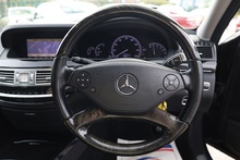 Mercedes-Benz S350 CDI AMG 2 Former Keepers + Full Mercedes Main Dealer + AMG Sports Pack - Thumb 12