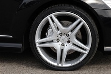Mercedes-Benz S350 CDI AMG 2 Former Keepers + Full Mercedes Main Dealer + AMG Sports Pack - Thumb 25