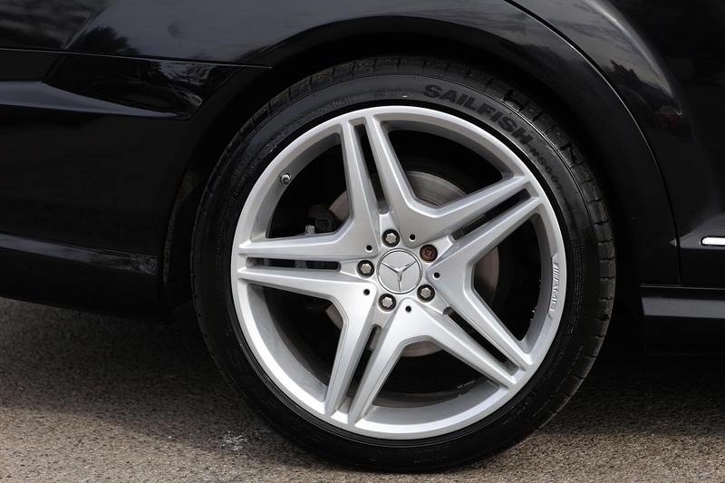 Mercedes-Benz S350 CDI AMG 2 Former Keepers + Full Mercedes Main Dealer + AMG Sports Pack Image 26