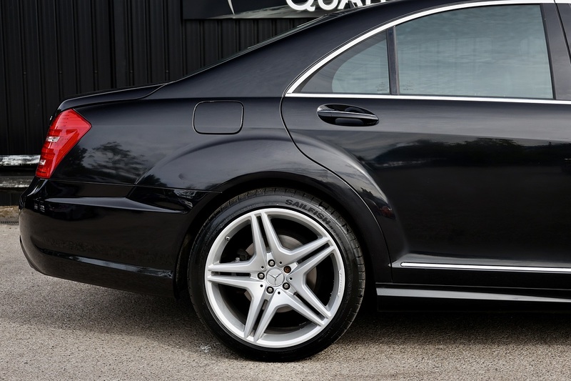 Mercedes-Benz S350 CDI AMG 2 Former Keepers + Full Mercedes Main Dealer + AMG Sports Pack Image 14