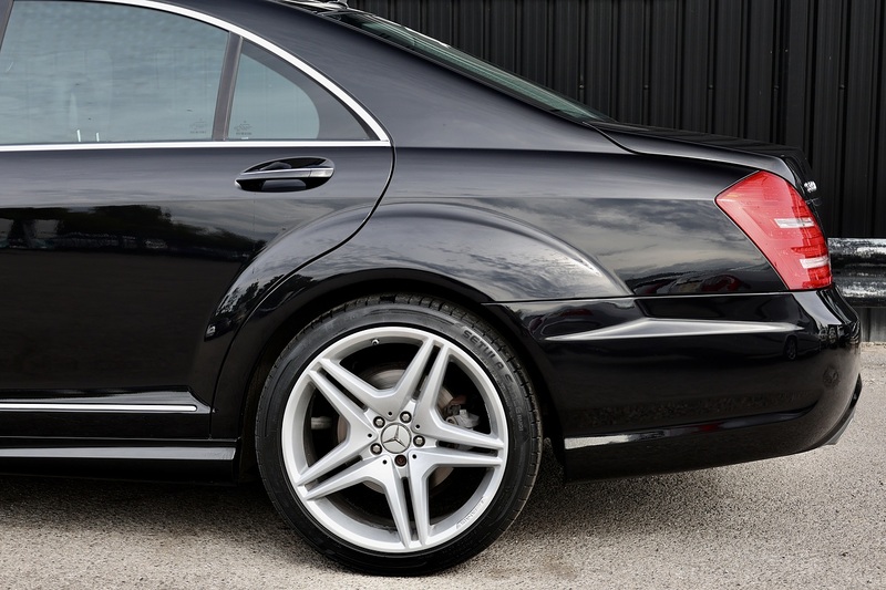 Mercedes-Benz S350 CDI AMG 2 Former Keepers + Full Mercedes Main Dealer + AMG Sports Pack Image 23