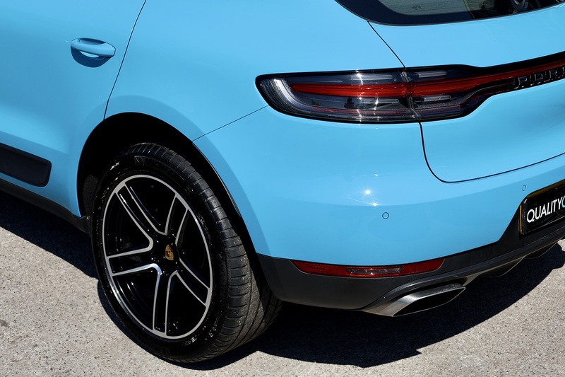Porsche Macan Full Porsche Main Dealer + Pano Roof + Sport Chrono + Adaptive Cruise + PDLS Image 32