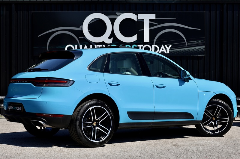 Porsche Macan Full Porsche Main Dealer + Pano Roof + Sport Chrono + Adaptive Cruise + PDLS Image 7