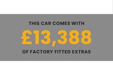 Porsche Macan Full Porsche Main Dealer + Pano Roof + Sport Chrono + Adaptive Cruise + PDLS - Thumb 3