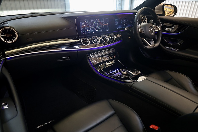 Mercedes-Benz E220d AMG Line Premium Plus Designo Interior + Nappa + Distronic + 360 Camera + Air Scarf Image 2
