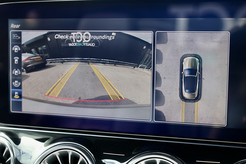 Mercedes-Benz E220d AMG Line Premium Plus Designo Interior + Nappa + Distronic + 360 Camera + Air Scarf Image 15