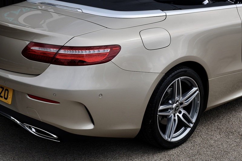 Mercedes-Benz E220d AMG Line Premium Plus Designo Interior + Nappa + Distronic + 360 Camera + Air Scarf Image 25