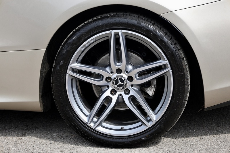 Mercedes-Benz E220d AMG Line Premium Plus Designo Interior + Nappa + Distronic + 360 Camera + Air Scarf Image 39