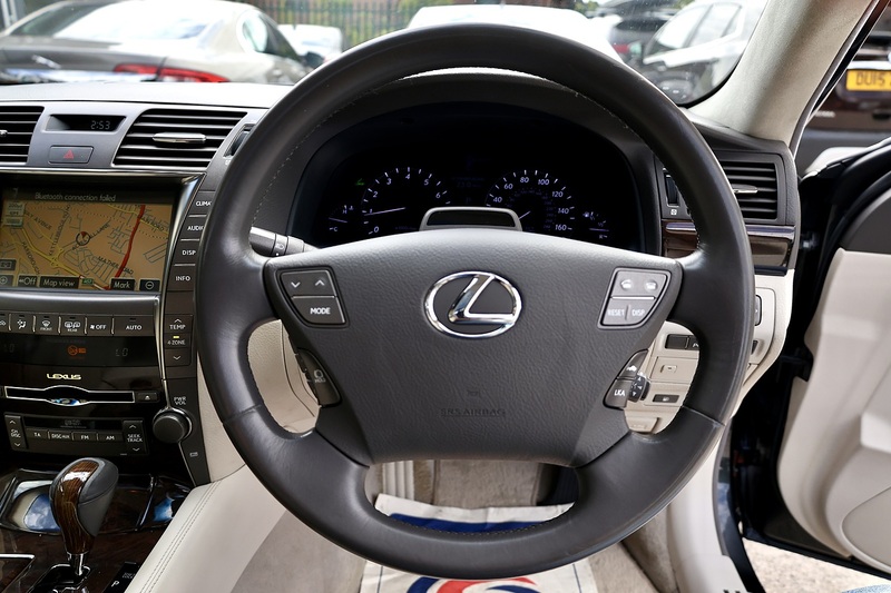 Lexus LS 460 SE-L Full Service History + Previously Supplied by Ourselves Image 16