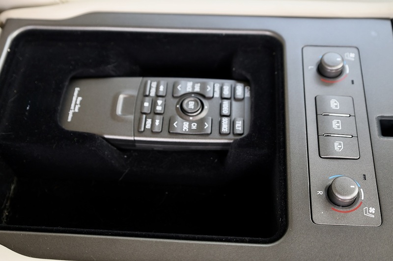 Lexus LS 460 SE-L Full Service History + Previously Supplied by Ourselves Image 20