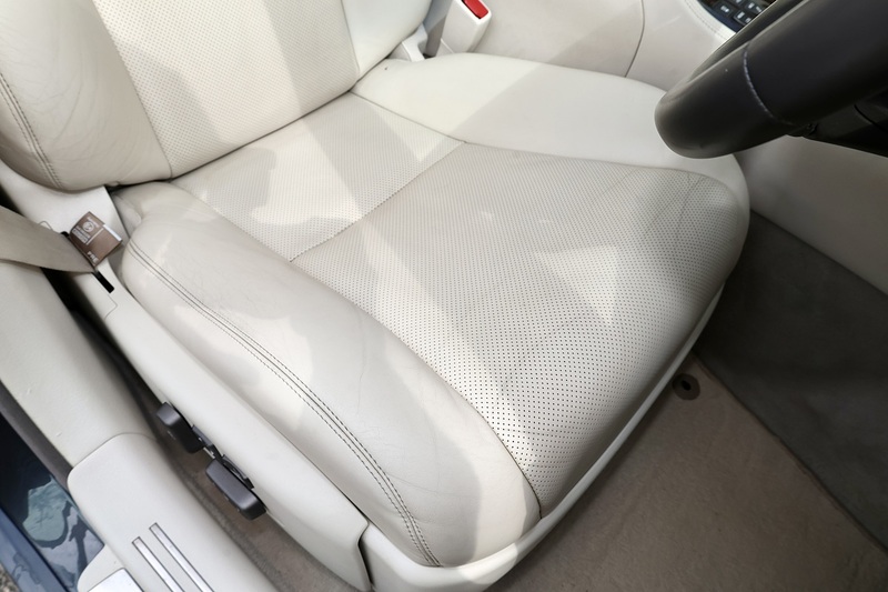 Lexus LS 460 SE-L Full Service History + Previously Supplied by Ourselves Image 25