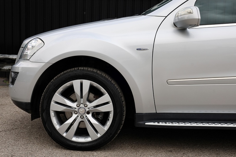 Mercedes-Benz ML 350 CDI Sport ML 350 CDI Sport 3.0 5dr SUV Automatic Diesel Image 30