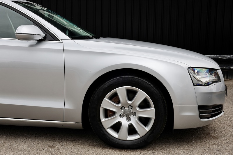 Audi A8L 3.0 TDI Quattro SE Full Audi Main Dealer History + LWB + Sunroof Image 26