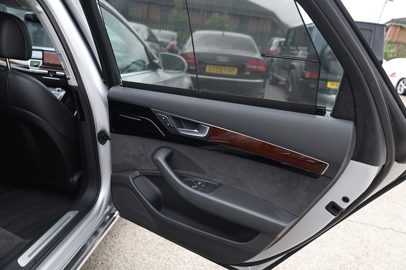 Audi A8L 3.0 TDI Quattro SE Full Audi Main Dealer History + LWB + Sunroof Image 28