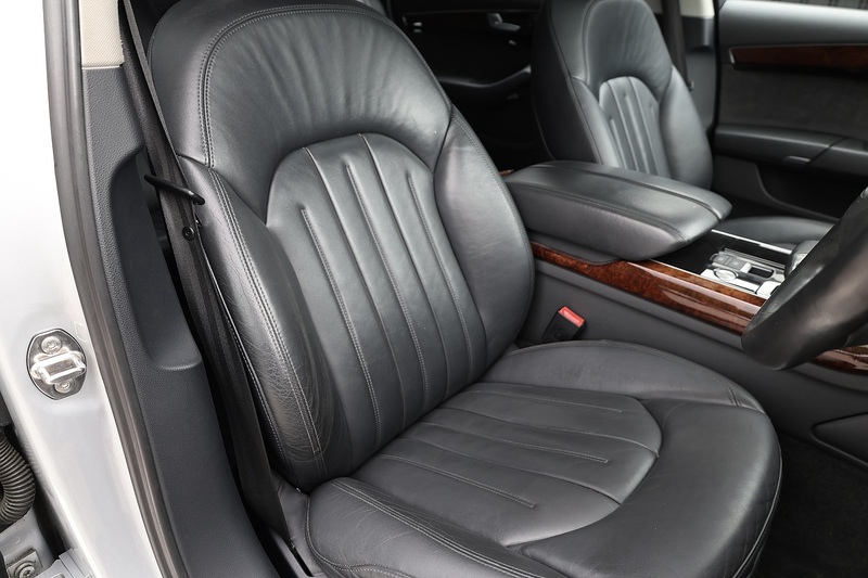 Audi A8L 3.0 TDI Quattro SE Full Audi Main Dealer History + LWB + Sunroof Image 30