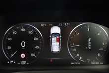 Volvo V60 D4 Inscription Xenium Pack + Panoramic Roof + BLIS + Park Pilot - Thumb 27