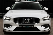 Volvo V60 D4 Inscription Xenium Pack + Panoramic Roof + BLIS + Park Pilot - Thumb 3