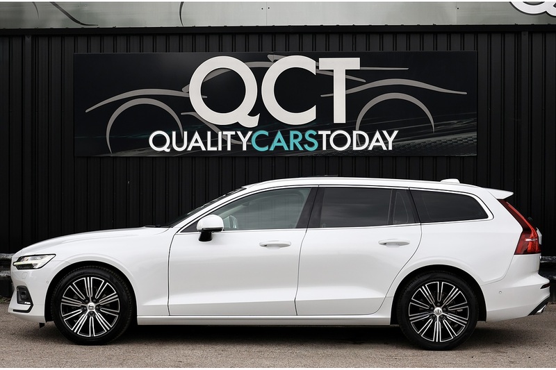 Volvo V60 D4 Inscription Xenium Pack + Panoramic Roof + BLIS + Park Pilot Image 1