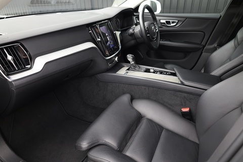 Xenium Pack + Panoramic Roof + BLIS + Park Pilot