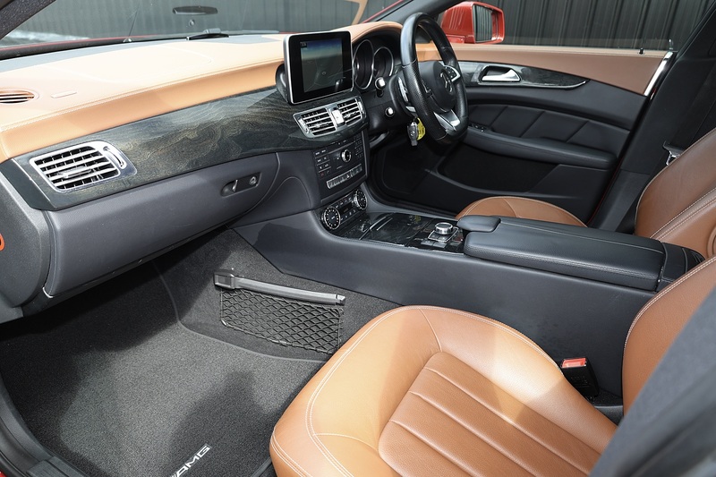 Mercedes-Benz CLS 220d AMG Line Shooting Brake 2 Former Keepers + Full Service History + Rare Spec Image 2