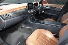 Mercedes-Benz CLS 220d AMG Line Shooting Brake 2 Former Keepers + Full Service History + Rare Spec - Thumb 2