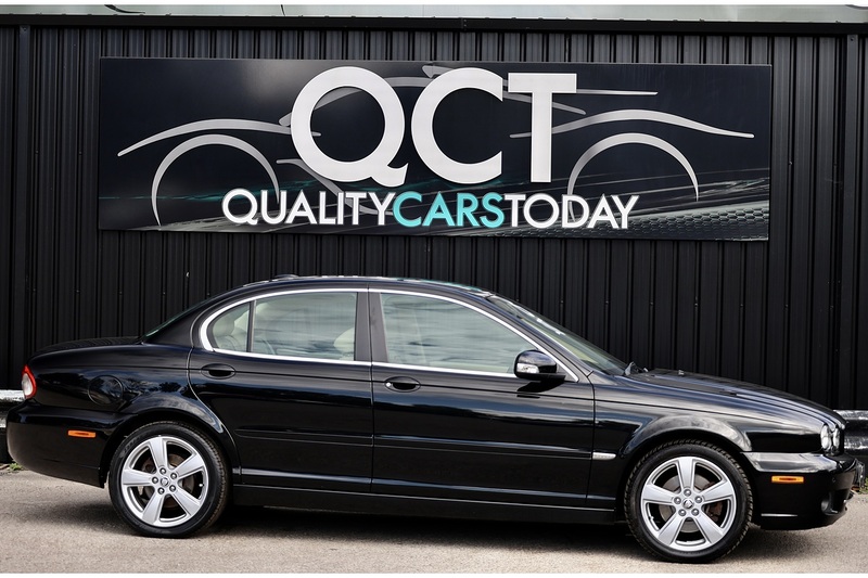 Jaguar X-Type 2.2 D SE 2 Former Keepers + Full Service History + Satellite Navigation + Heated Seats Image 5