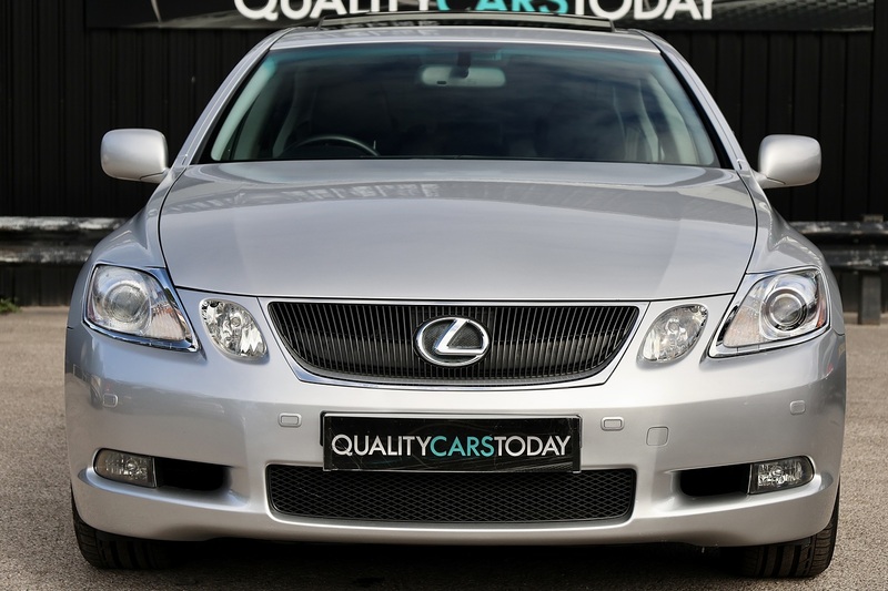 Lexus GS 300 SE 1 Lady Owner + Full Lexus Main Dealer History (19 Services) + Sunroof Image 3