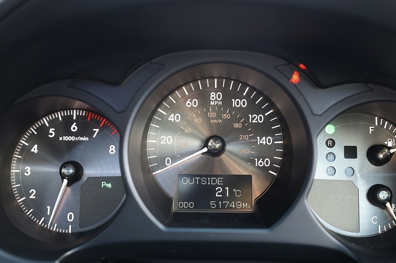 Lexus GS 300 SE 1 Lady Owner + Full Lexus Main Dealer History (19 Services) + Sunroof Image 44