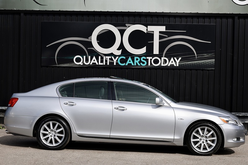 Lexus GS 300 SE 1 Lady Owner + Full Lexus Main Dealer History (19 Services) + Sunroof Image 6