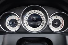 Mercedes-Benz E220 CDI AMG Line Convertible Full Service History + AirScarf + COMAND Online - Thumb 18