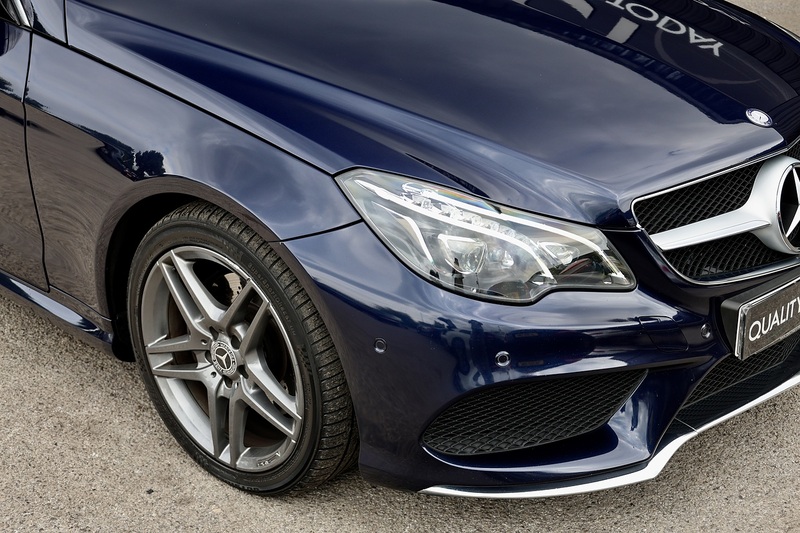 Mercedes-Benz E220 CDI AMG Line Convertible Full Service History + AirScarf + COMAND Online Image 27