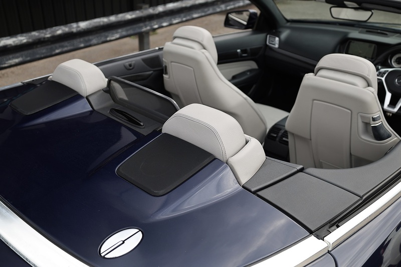 Mercedes-Benz E220 CDI AMG Line Convertible Full Service History + AirScarf + COMAND Online Image 13