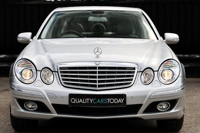 Mercedes-Benz E280 Elegance 3.0 V6 Petrol + 2 Former Keepers + 16 Services + Exceptional Image 3