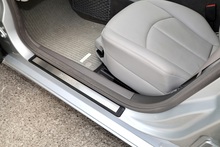 Mercedes-Benz E280 Elegance 3.0 V6 Petrol + 2 Former Keepers + 16 Services + Exceptional - Thumb 32
