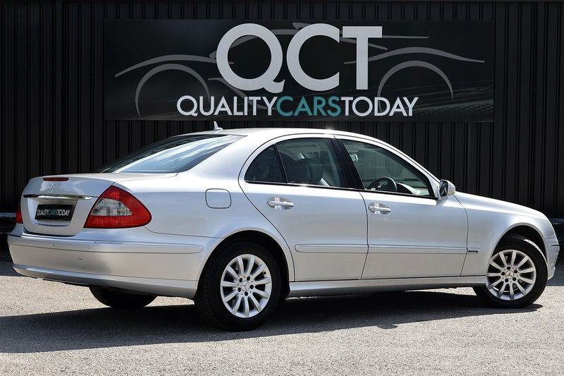 Mercedes-Benz E280 Elegance 3.0 V6 Petrol + 2 Former Keepers + 16 Services + Exceptional Image 10